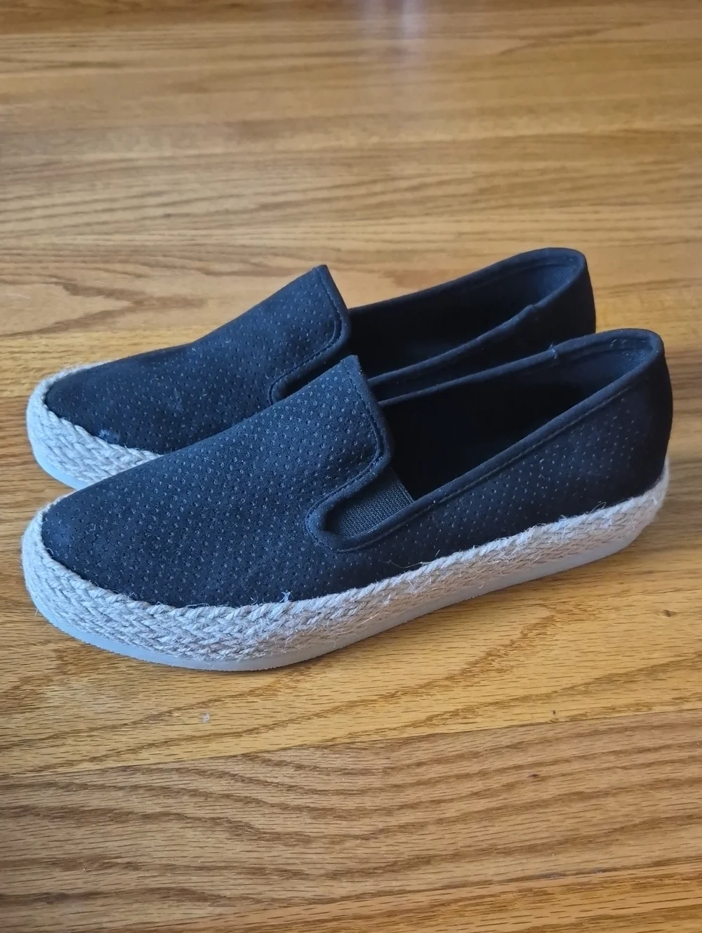 NWOT Esprit Women’s Black Slip-On Espadrille Sneakers, size 7,5 NWOB NWOT